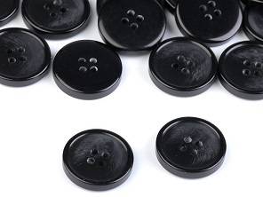 Knoflík s jemnou patinou velikost 24