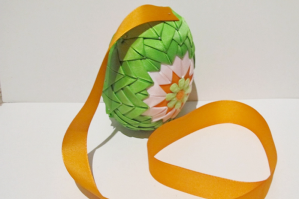 Velikonoční vajíčka technikou nešitého patchworku