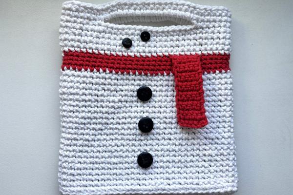 Háčkovaná taška Sněhulák