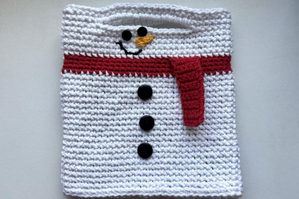 Háčkovaná taška Sněhulák