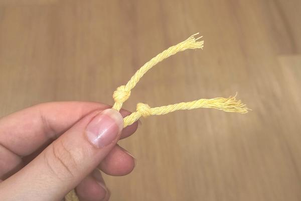 Jak vyrobit macrame popruh na mobil