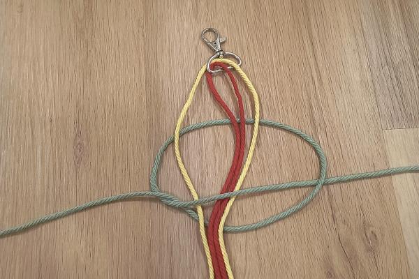 Jak vyrobit macrame popruh na mobil
