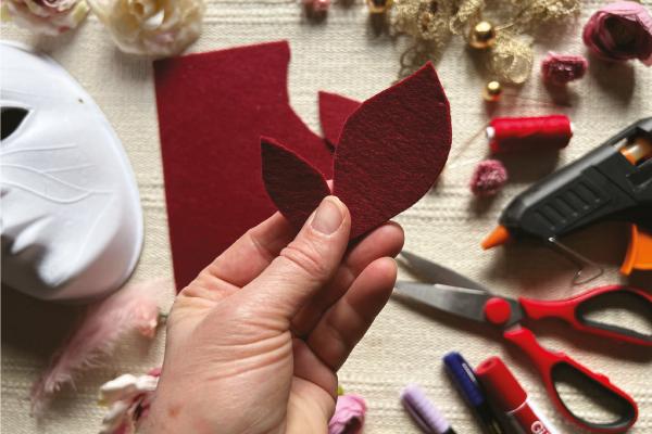 Jak vyrobit benátskou masku