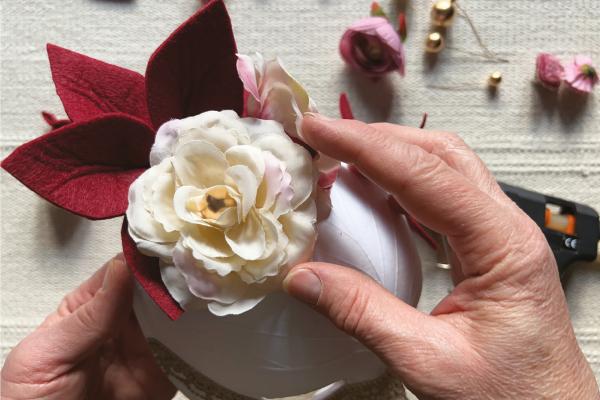 Jak vyrobit benátskou masku