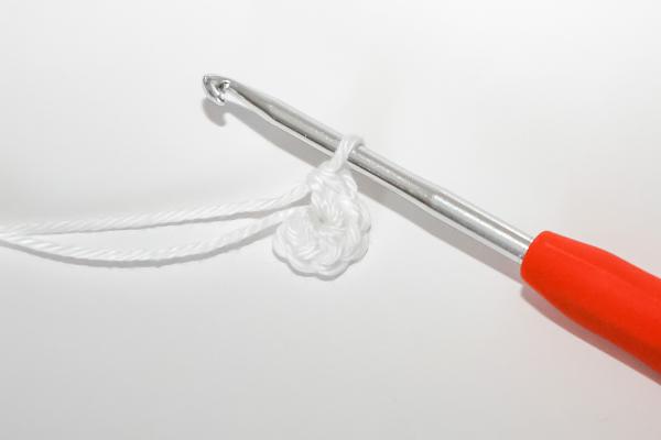 Uháčkujte si veselou husu s dlouhým krkem