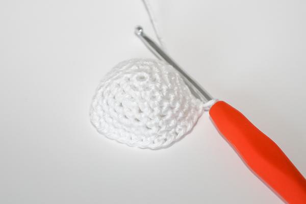 Uháčkujte si veselou husu s dlouhým krkem