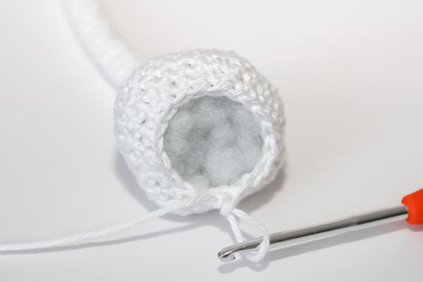 Uháčkujte si veselou husu s dlouhým krkem