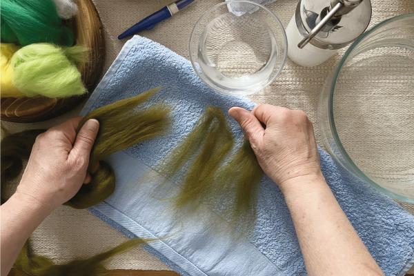 Plstěná velikonoční vajíčka