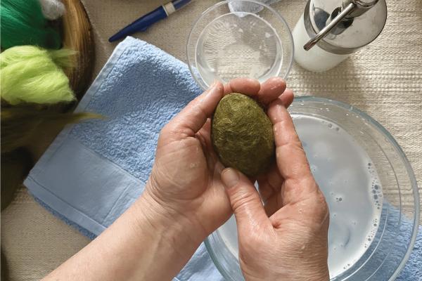 Plstěná velikonoční vajíčka