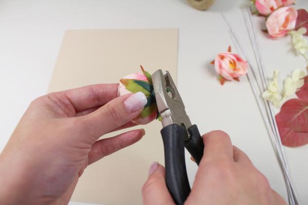 Vyrobte si přání s něžnou kyticí