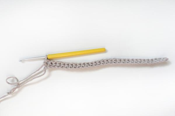 Jednoduchá háčkovaná kabelka ze 4 obdélníků