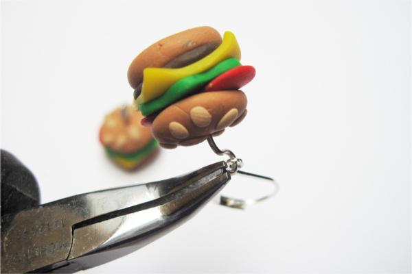 Hamburger jako náušnice