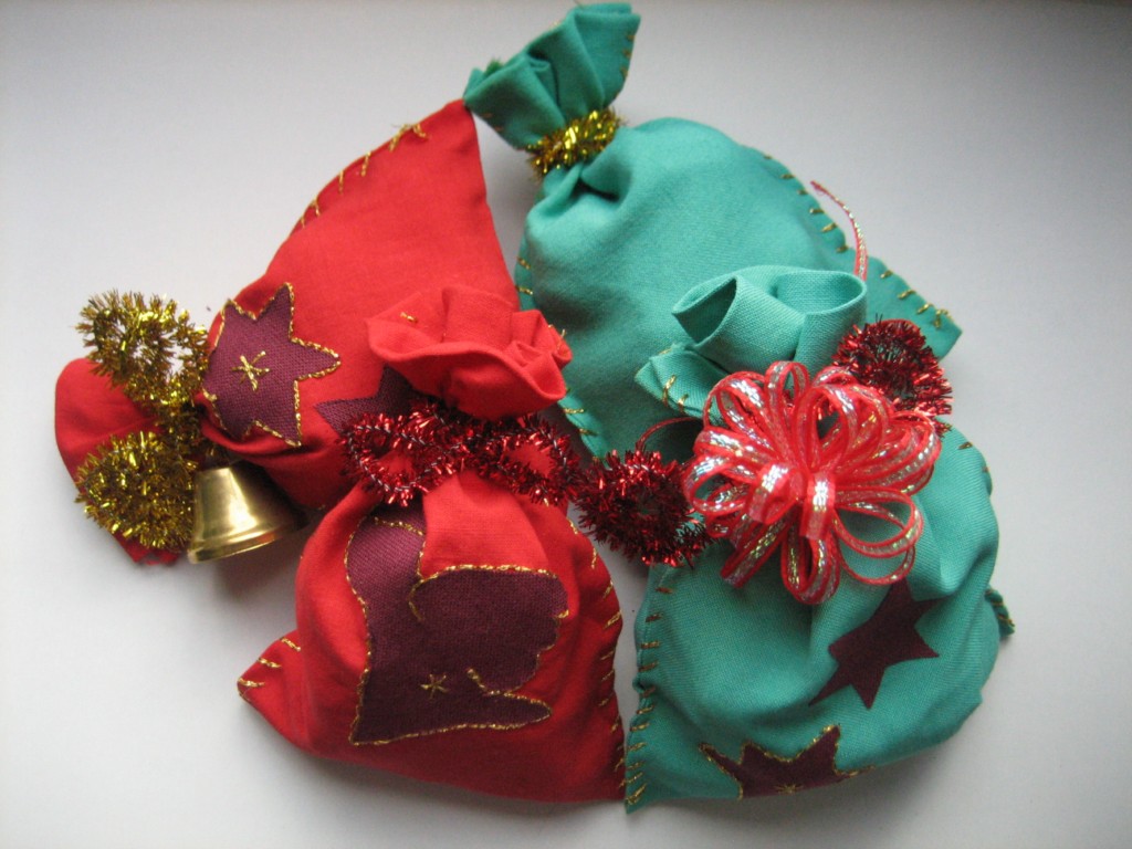 Vánoční dekorace - návod na vkládaných patchwork.